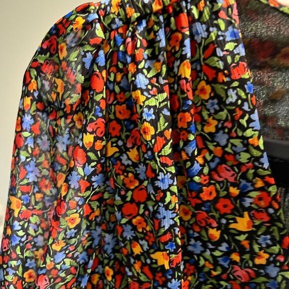 NWOT Tommy Hilfiger Floral Wrap Dress V-Neck Size 4 #088 - Picture 5 of 11